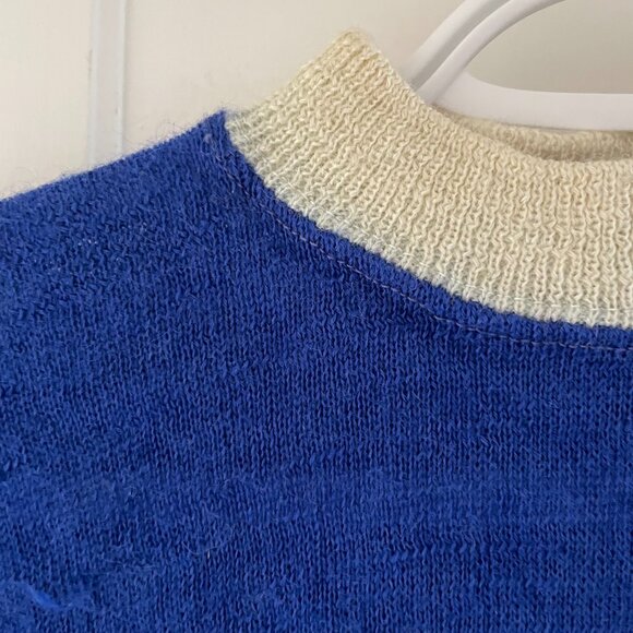 Vintage 1960s MAPLE LEAF Wool Jersey Children's size - Picture 4 of 4